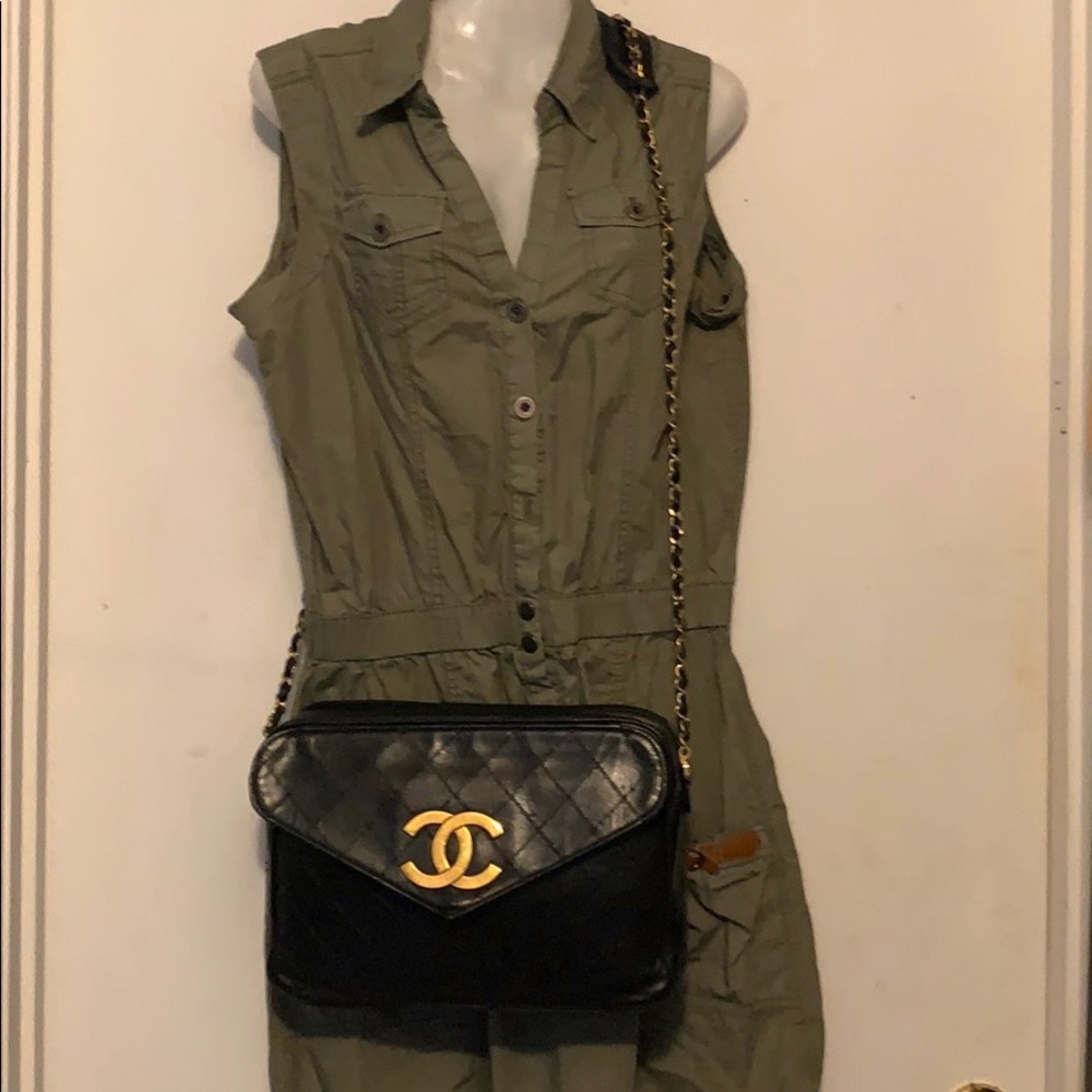 CHANEL Quilted Calfskin Jumbo Camera Case Flap Bag - Picture 12 of 15